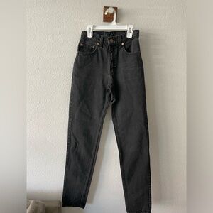 Black Levi 550 Jeans | Size 3 Long